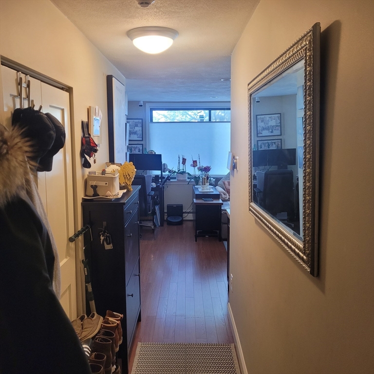 935 Washington St, Newtonville