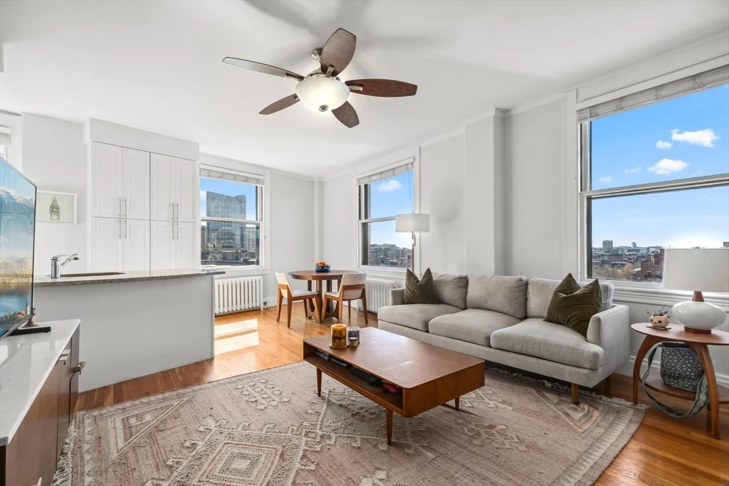 21 Beacon St, Beacon Hill