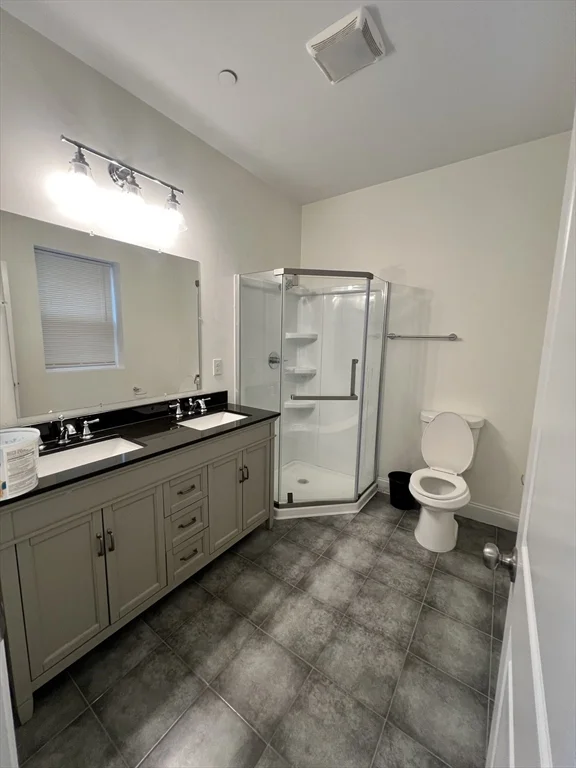123 Intervale St, Roxbury