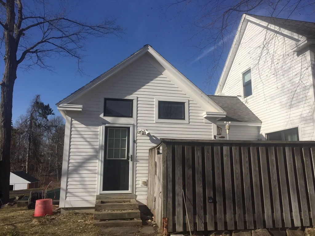 290 North Pleasant St, Amherst