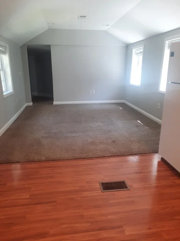 466 Center St, Hanover