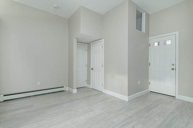 145 Columbia St, The Port