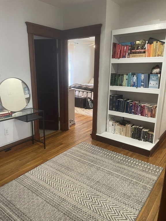 38 Hillside St, Mission Hill