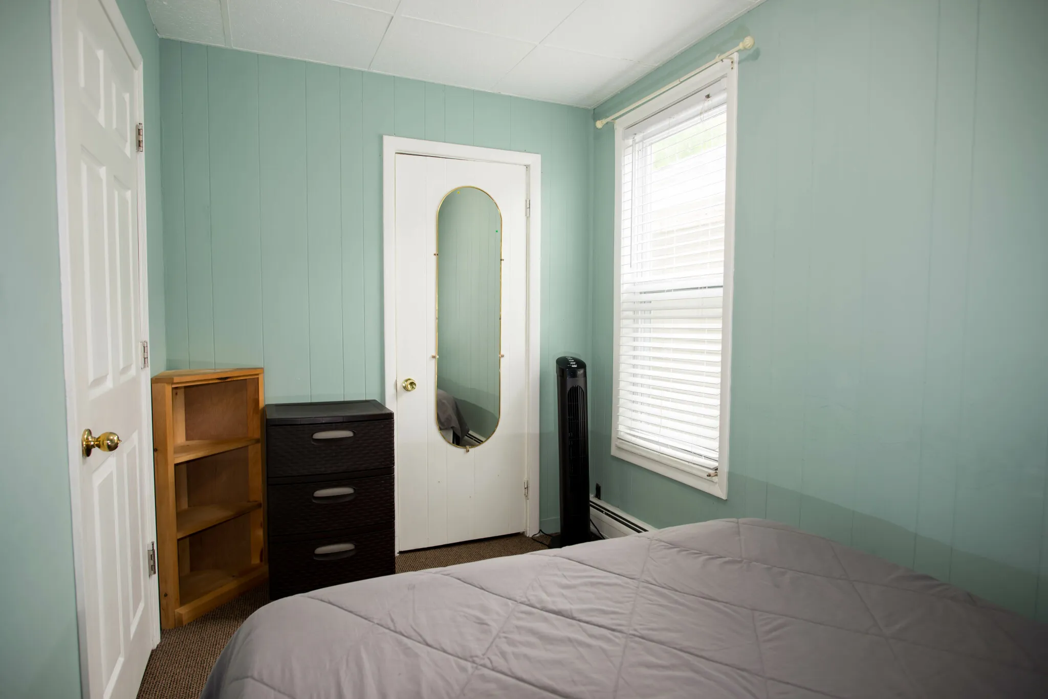 42 Everett St, East Boston