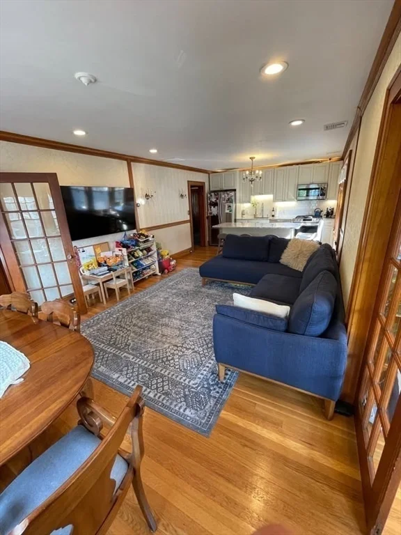 22 Bayard, Allston