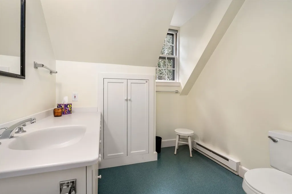 164 Forest St, Sherborn