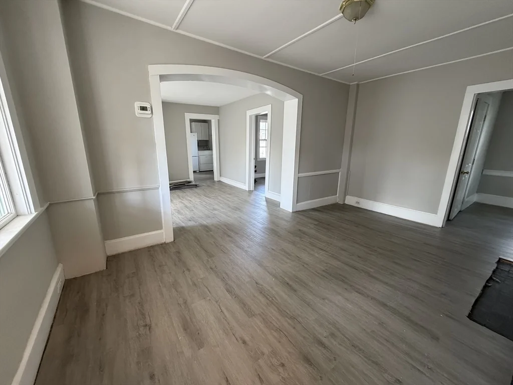 93 Friend St, Amesbury