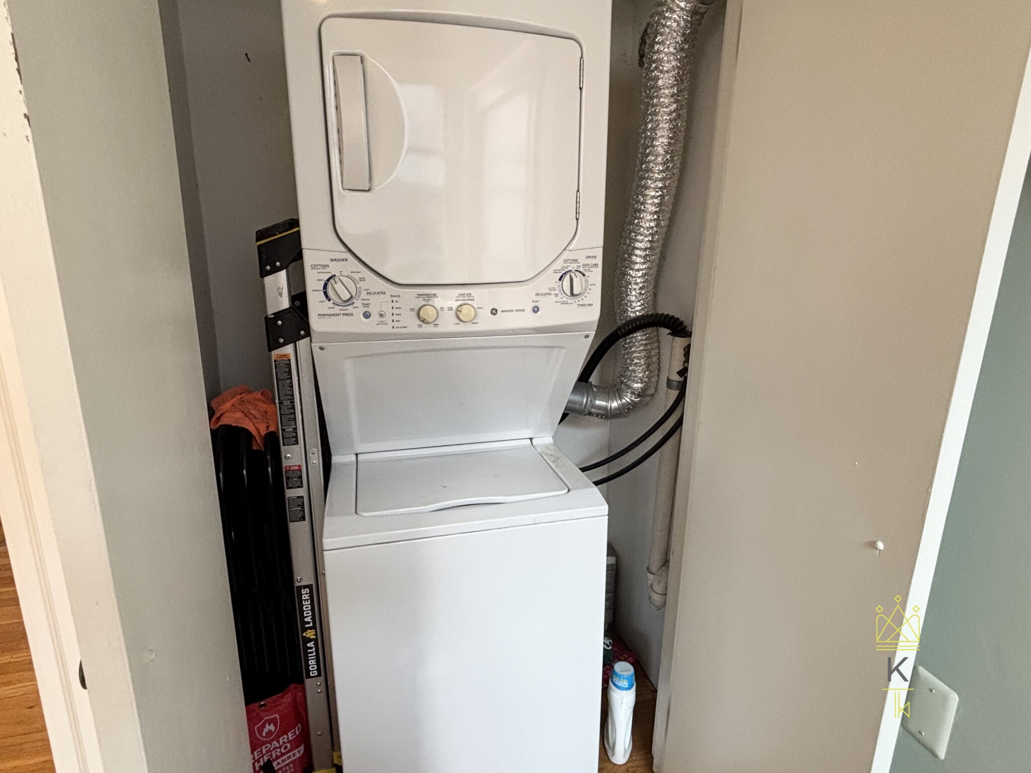 12 Colbourne Crescent, Aspinwall Hill