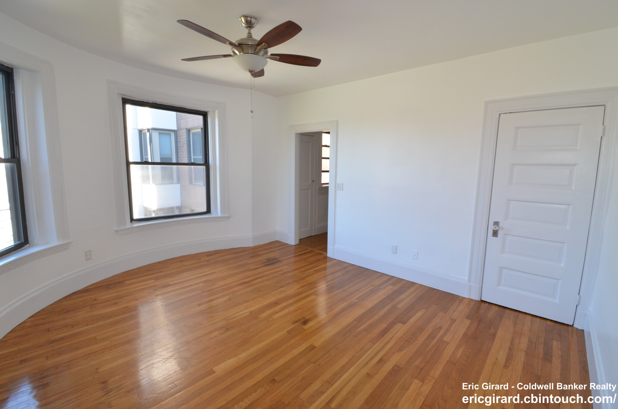 1091 Boylston St, Fenway