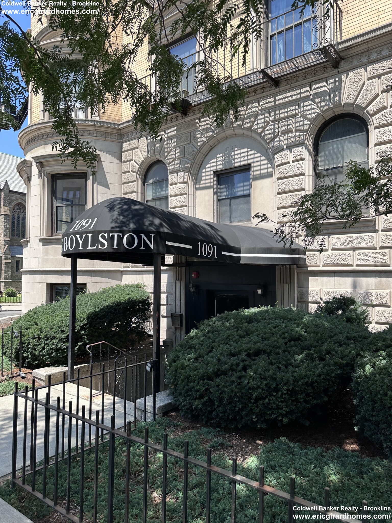 1091 Boylston St, Fenway