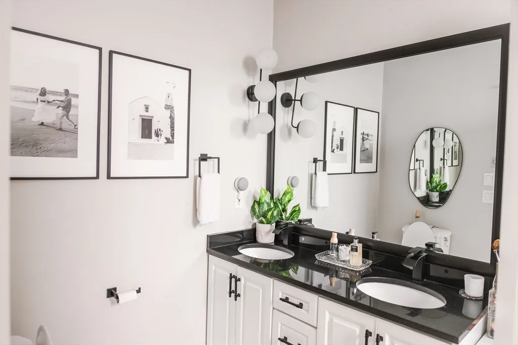 663 E 7th, South Boston