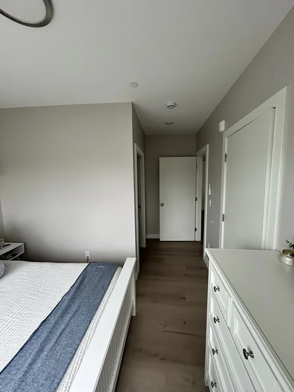 400 W Broadway, South Boston