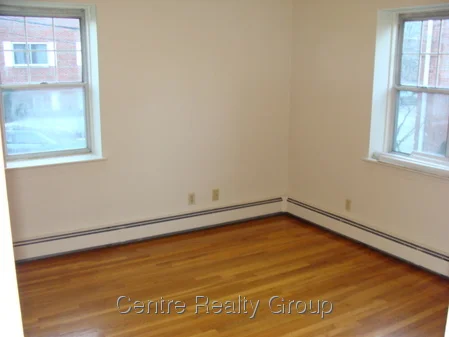 497 Centre St, Newton Corner