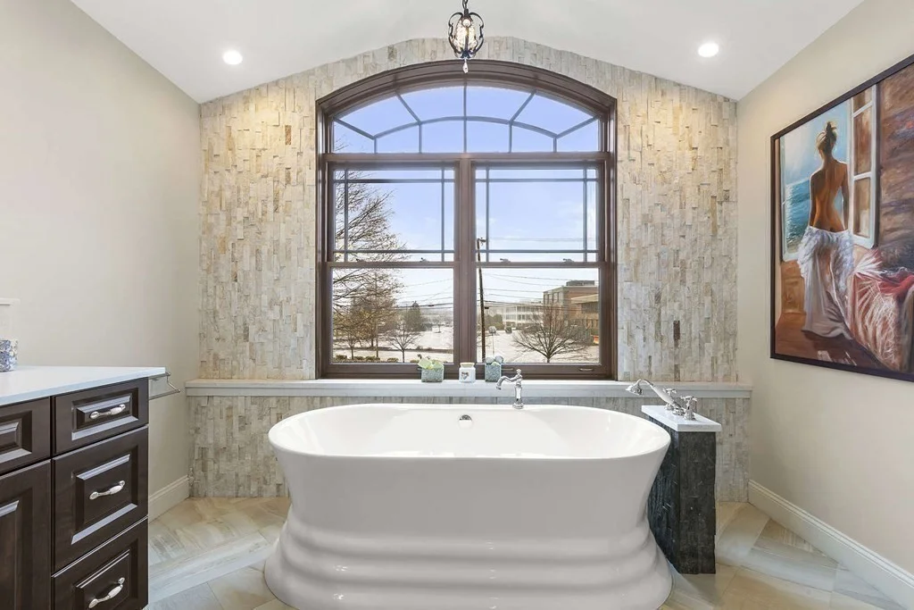 24 Elm, Dedham