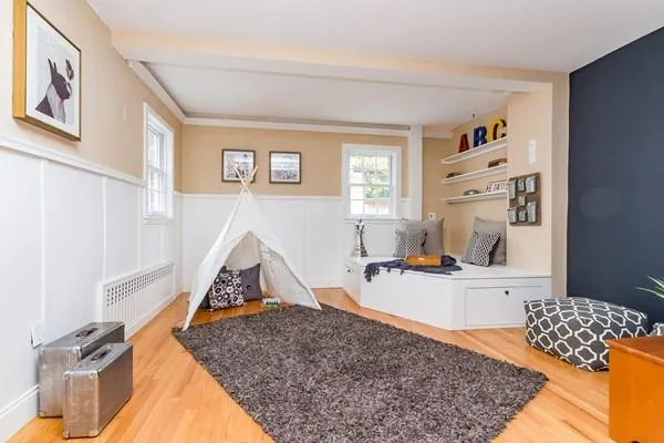 29 Gammons Rd, Waban