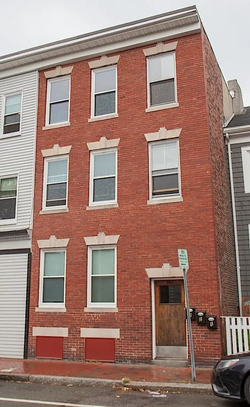 200 Harvard St, The Port