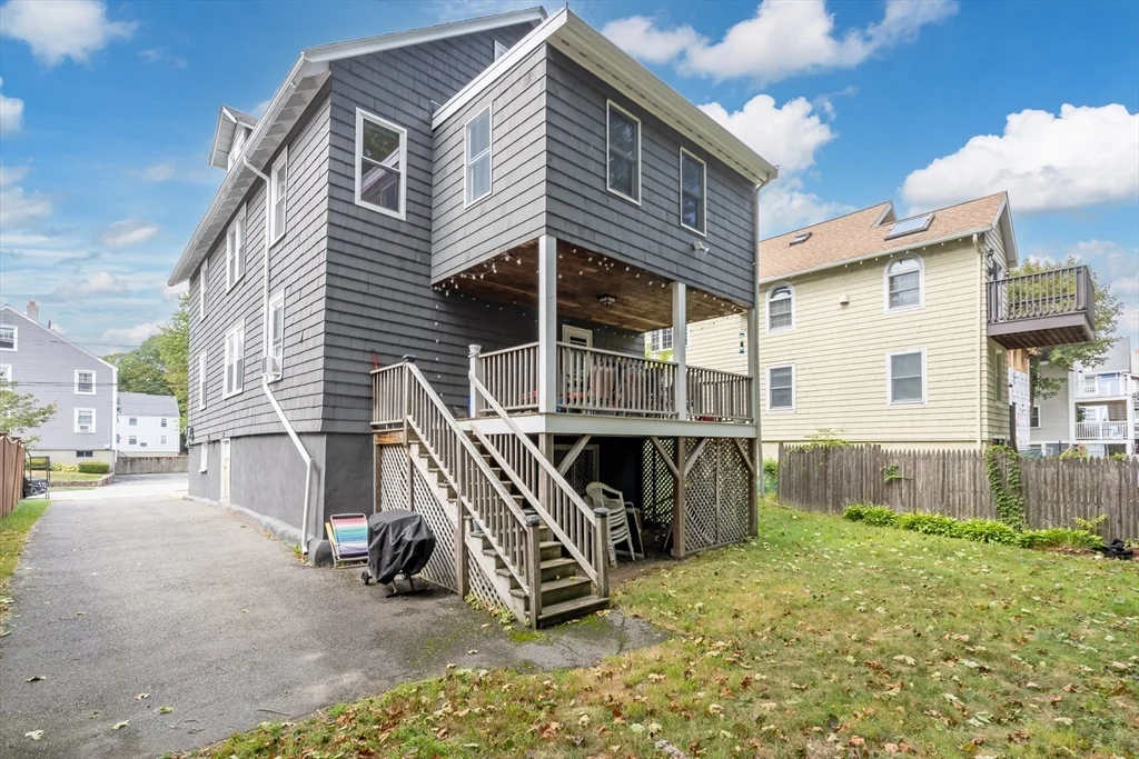 5-7 Linwood Ave, Wyoming