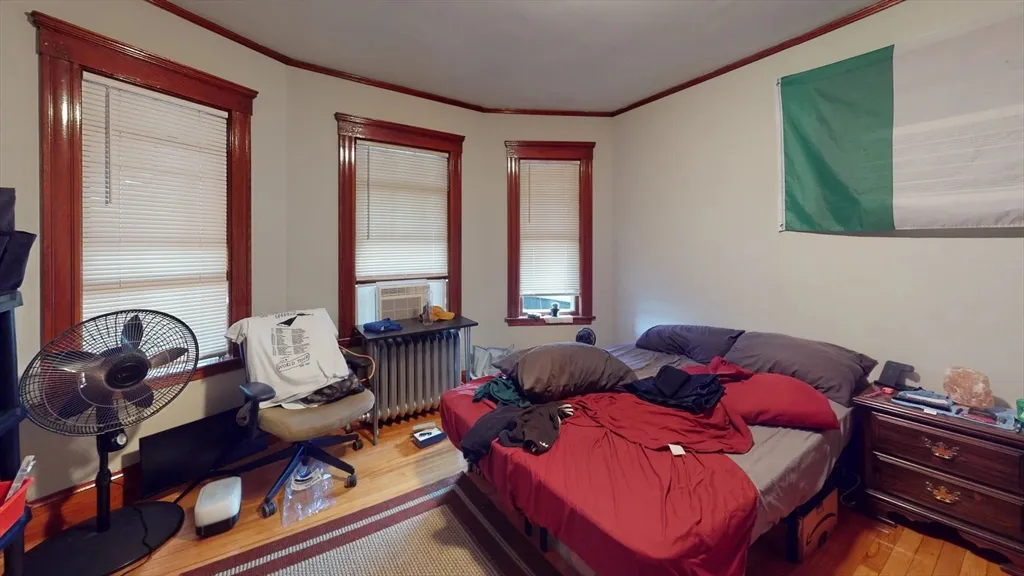 60 Pinkert St, Medford