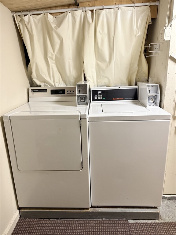 19 Armstrong St, Jamaica Plain