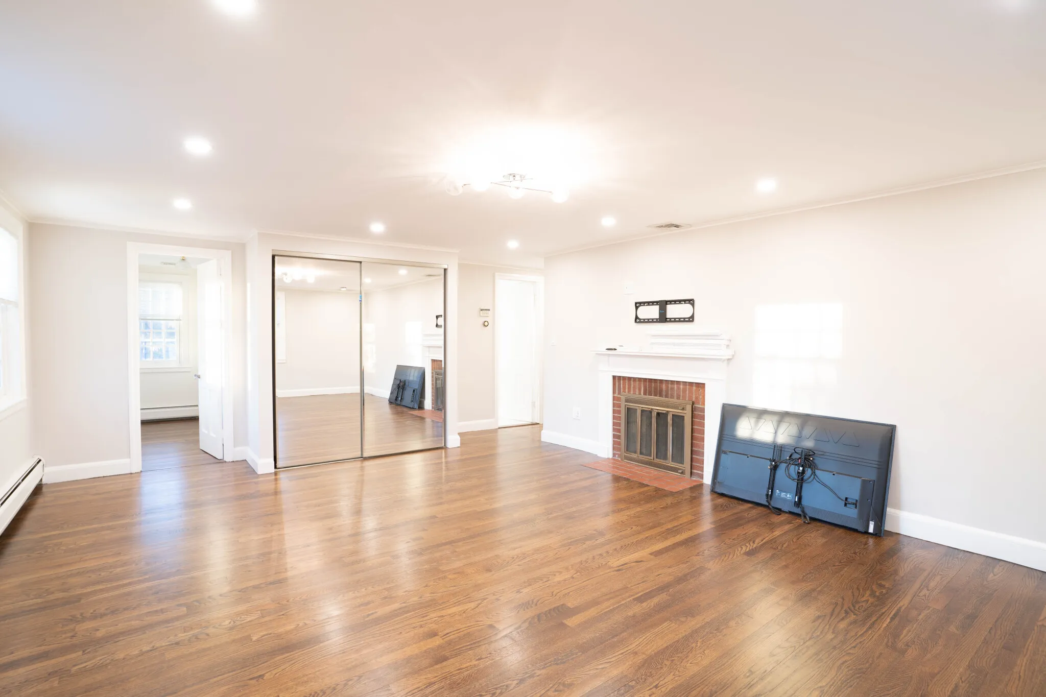 40 Puddingstone Ln, Oak Hill