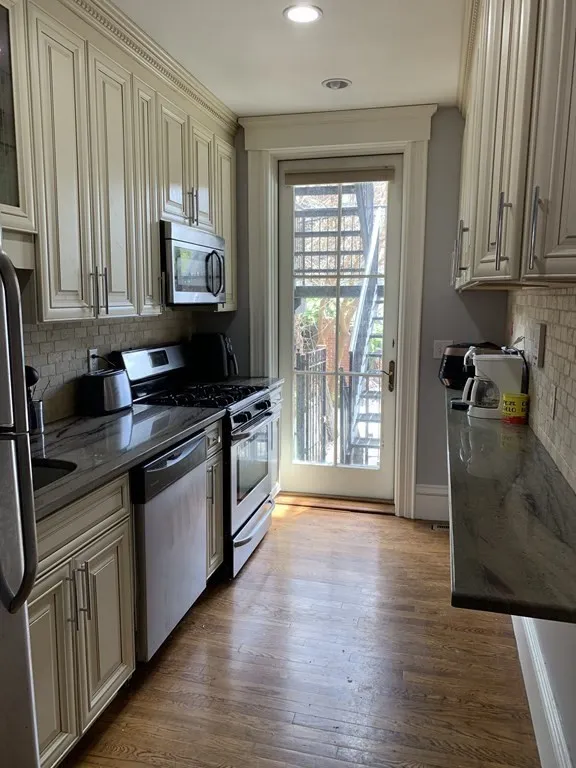 1 Wigglesworth St, Mission Hill