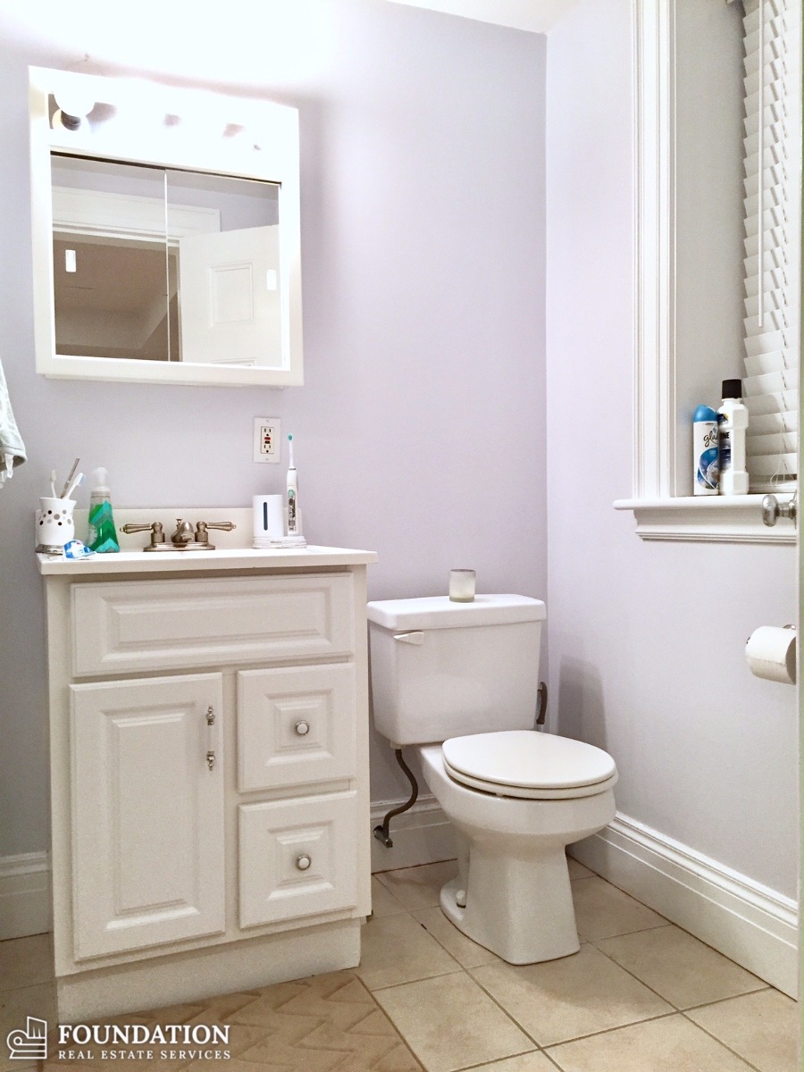1 bed, 1 bath apartment for rent at 74 Monmouth St Unit A, Longwood — photo 11 of 16