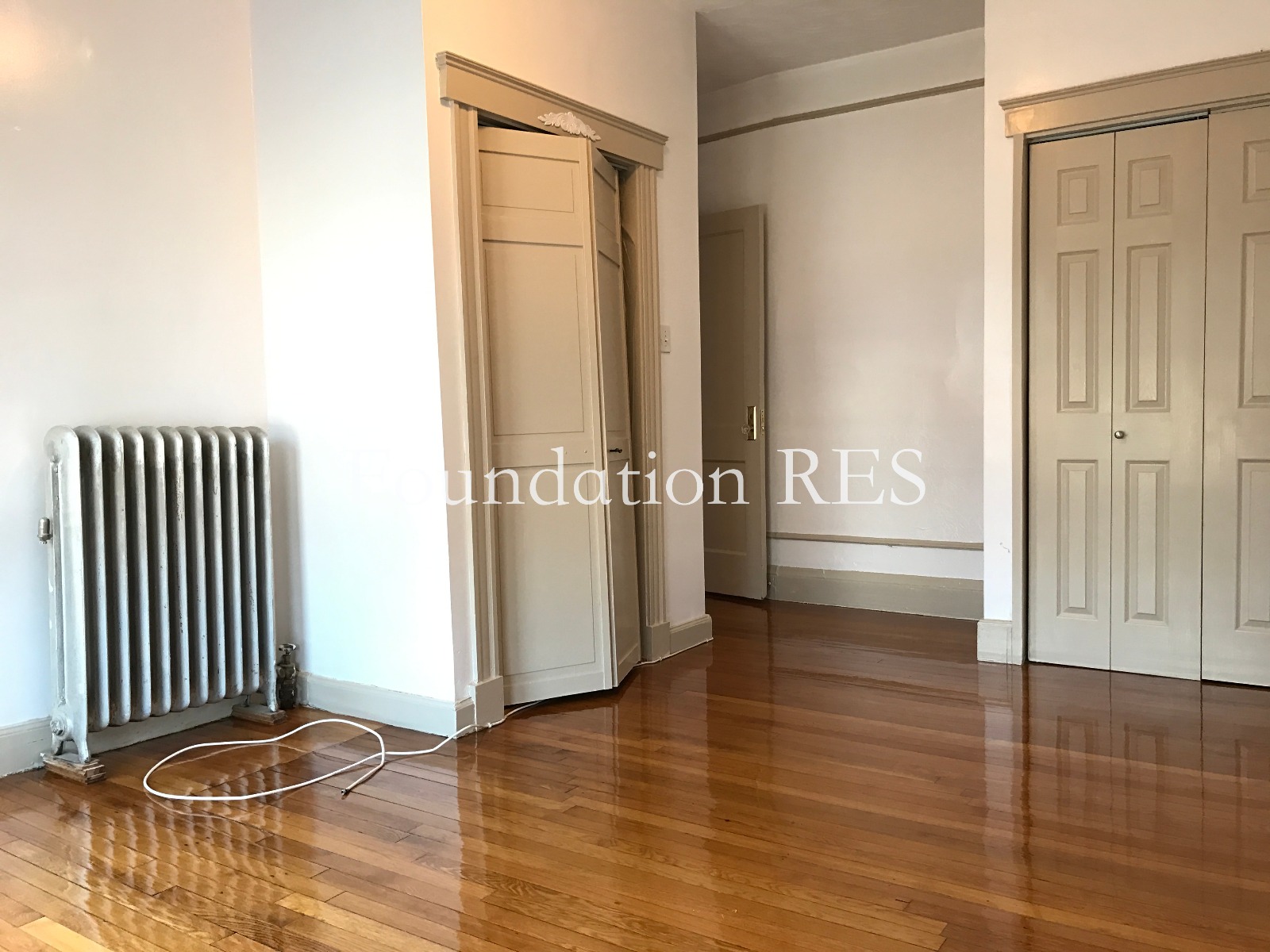 3 bed, 1 bath apartment for rent at 138 Sutherland Rd Unit 3, Brighton — photo 10 of 11