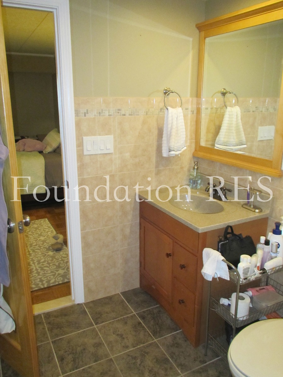 2 bed, 2 bath apartment for rent at 55 Broadlawn Park Unit 20, Chestnut Hill — photo 5 of 14