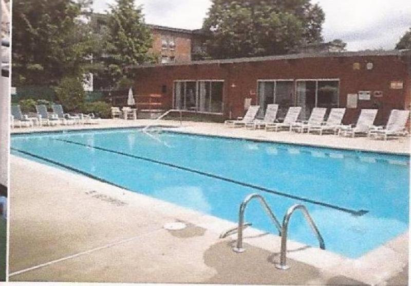 2 bed, 2 bath apartment for rent at 55 Broadlawn Park Unit 20, Chestnut Hill — photo 13 of 14
