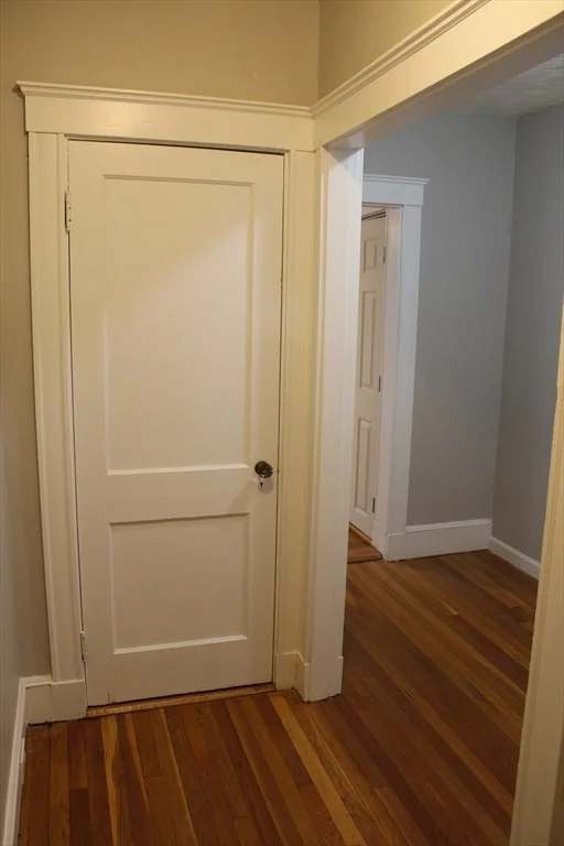 10 Mattakeeset St, Mattapan