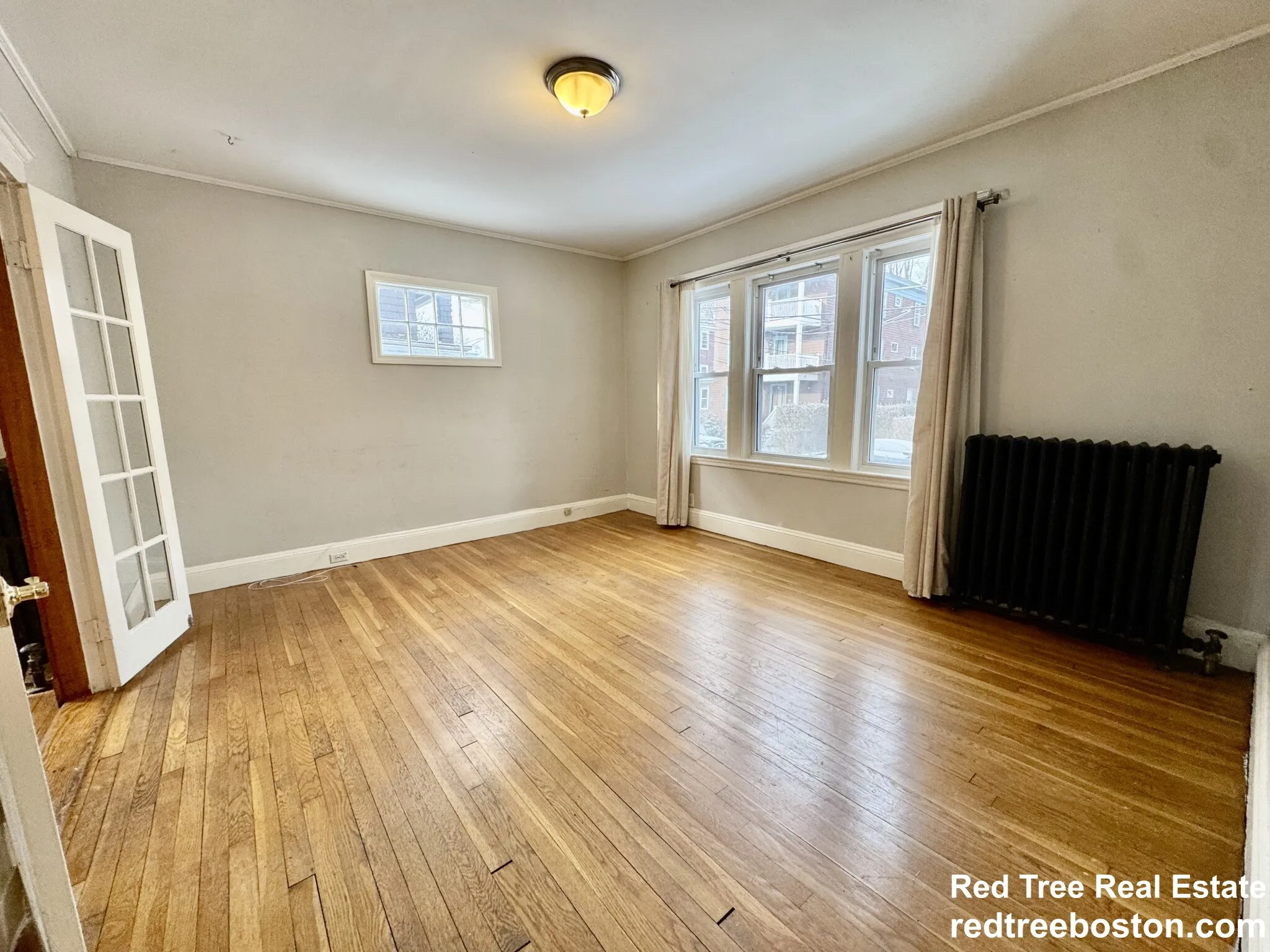 12 Saint Peter St, Jamaica Plain