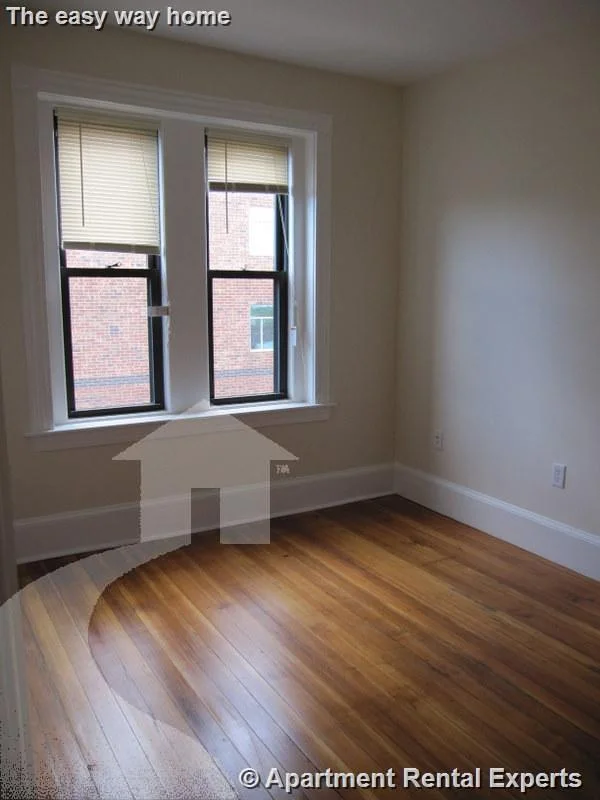 881 Massachusetts Ave, Central Square