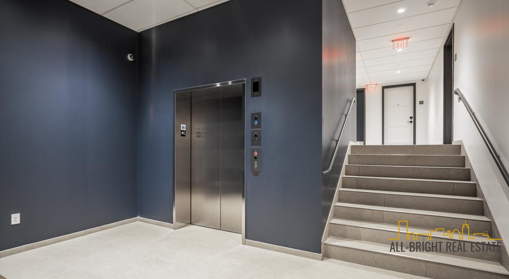 100 Hemenway St, Fenway