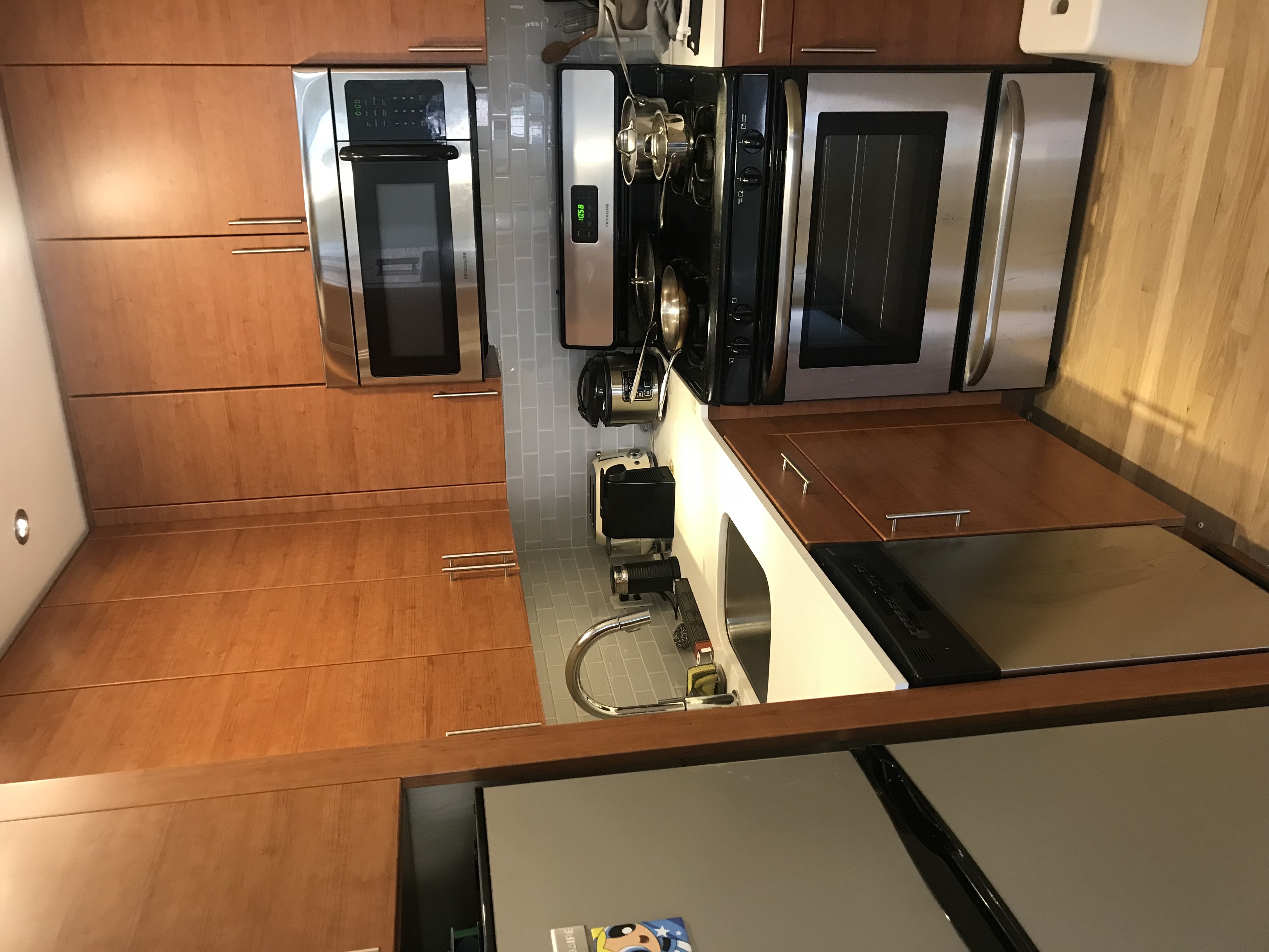 209 Newbury St, Back Bay