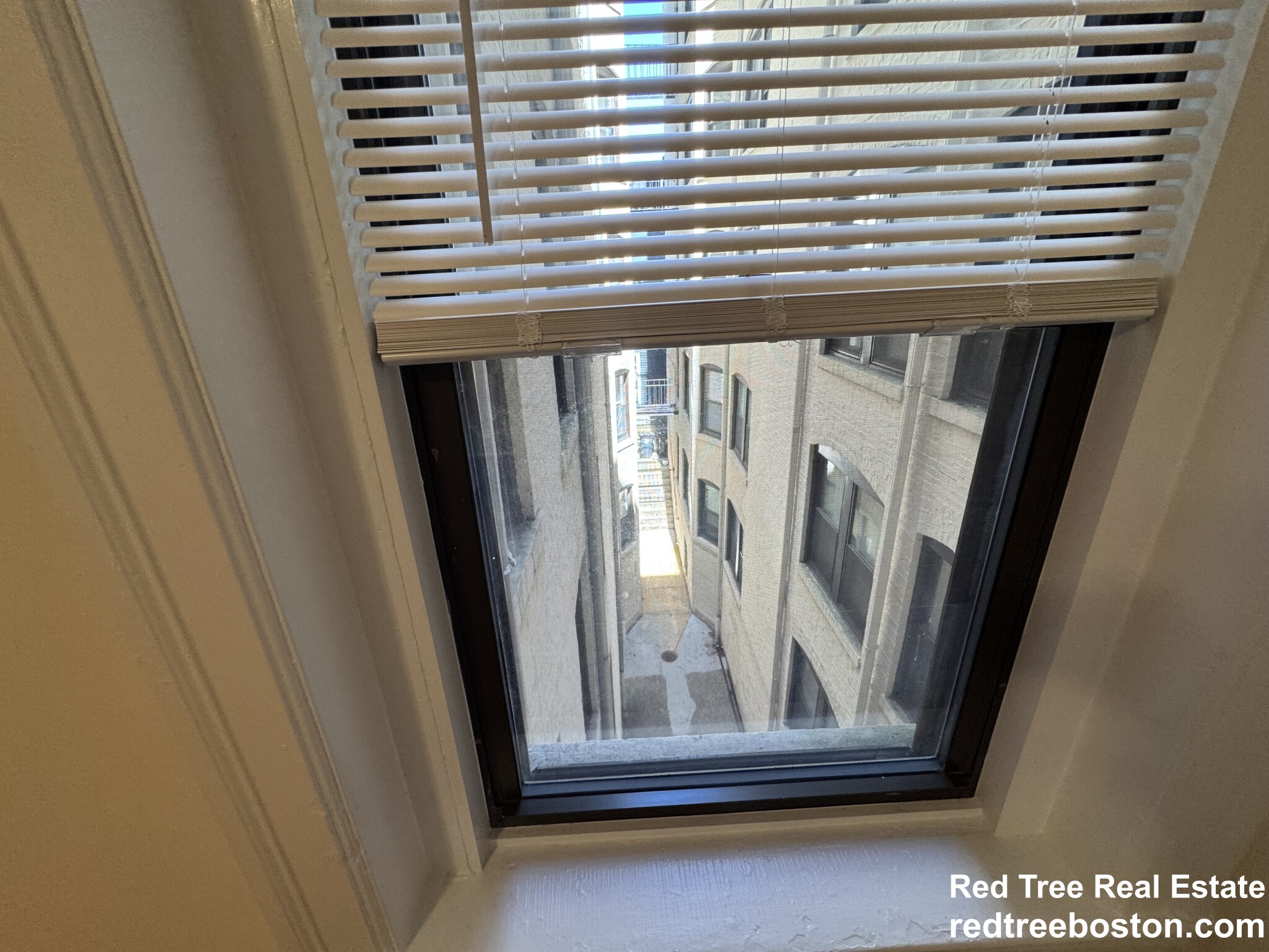 885 Massachusetts Ave, Mid Cambridge