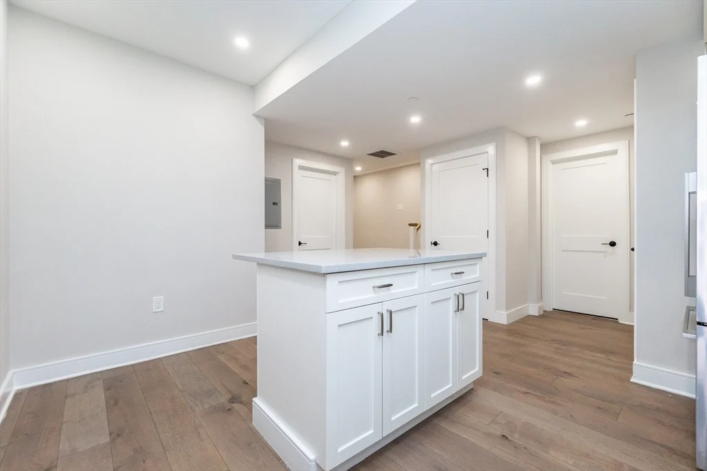 12 Reedsdale St, Allston