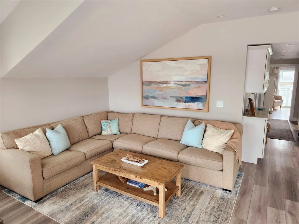 49 Northern Blvd, Plum Island