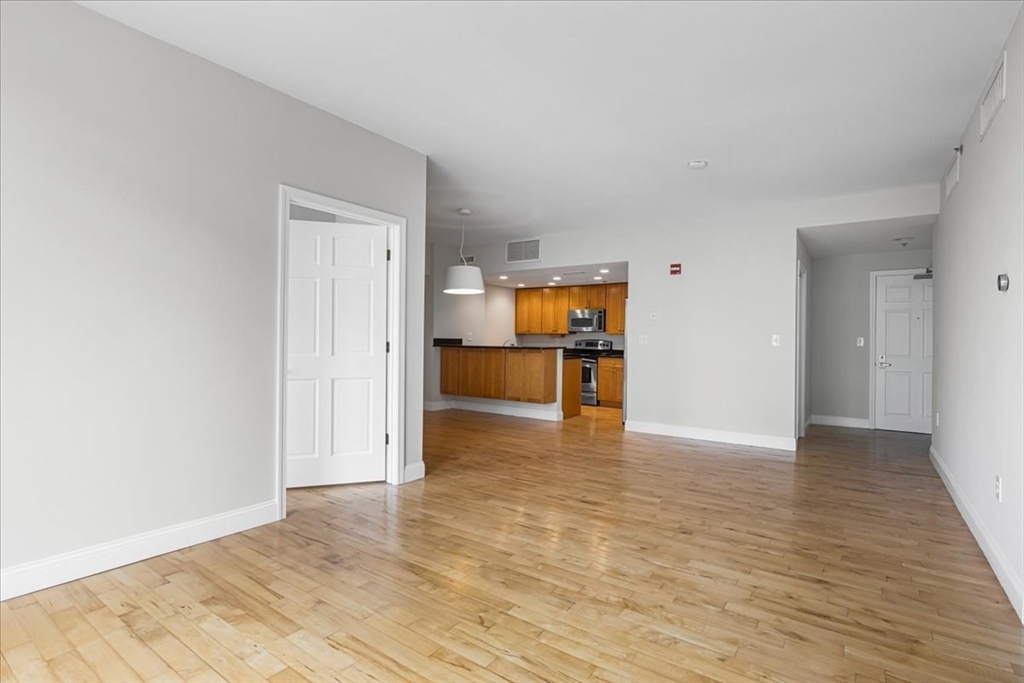 110 Cypress St, Brookline Village