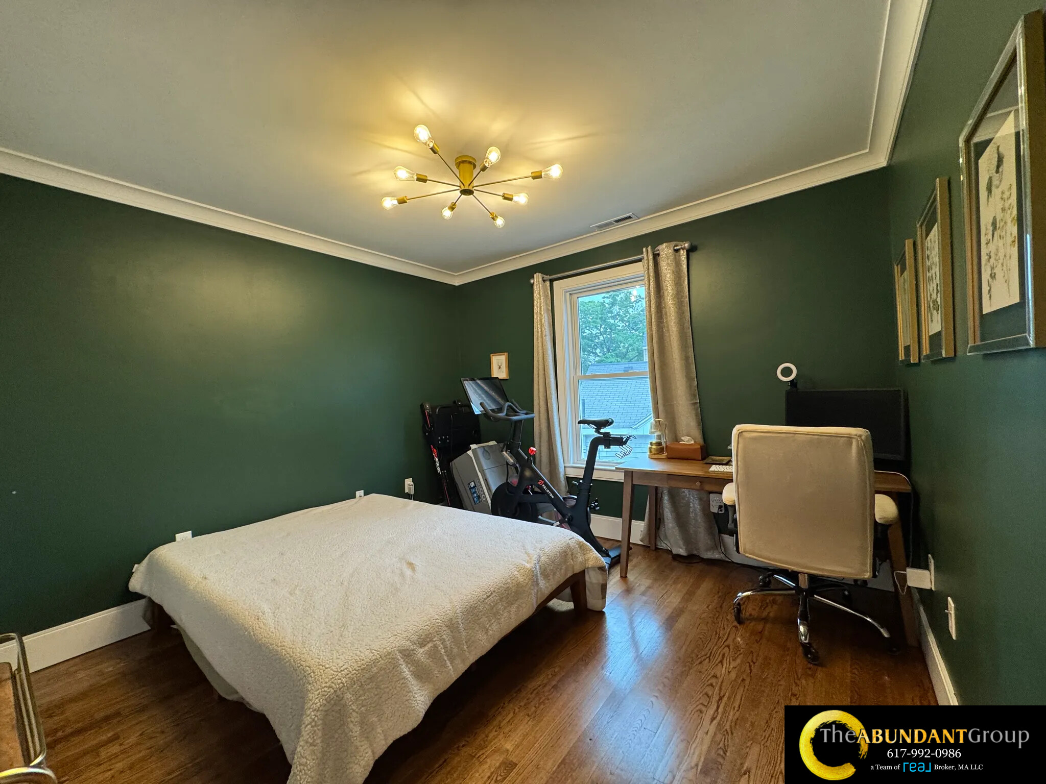 66 Calvary St, South Side