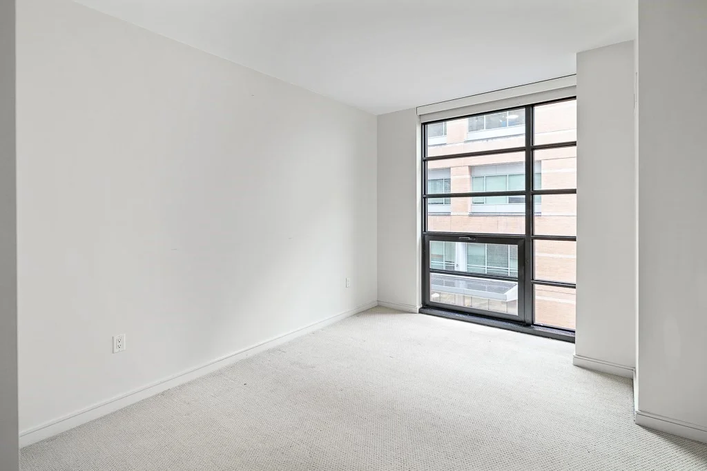 580 Washington St, Midtown