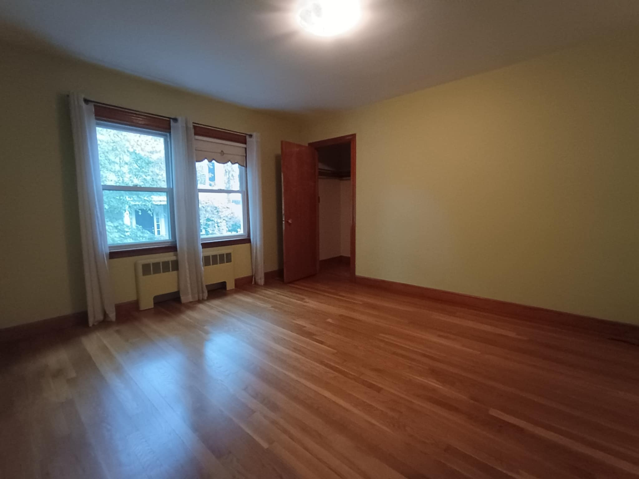 75 Forest St, Medford