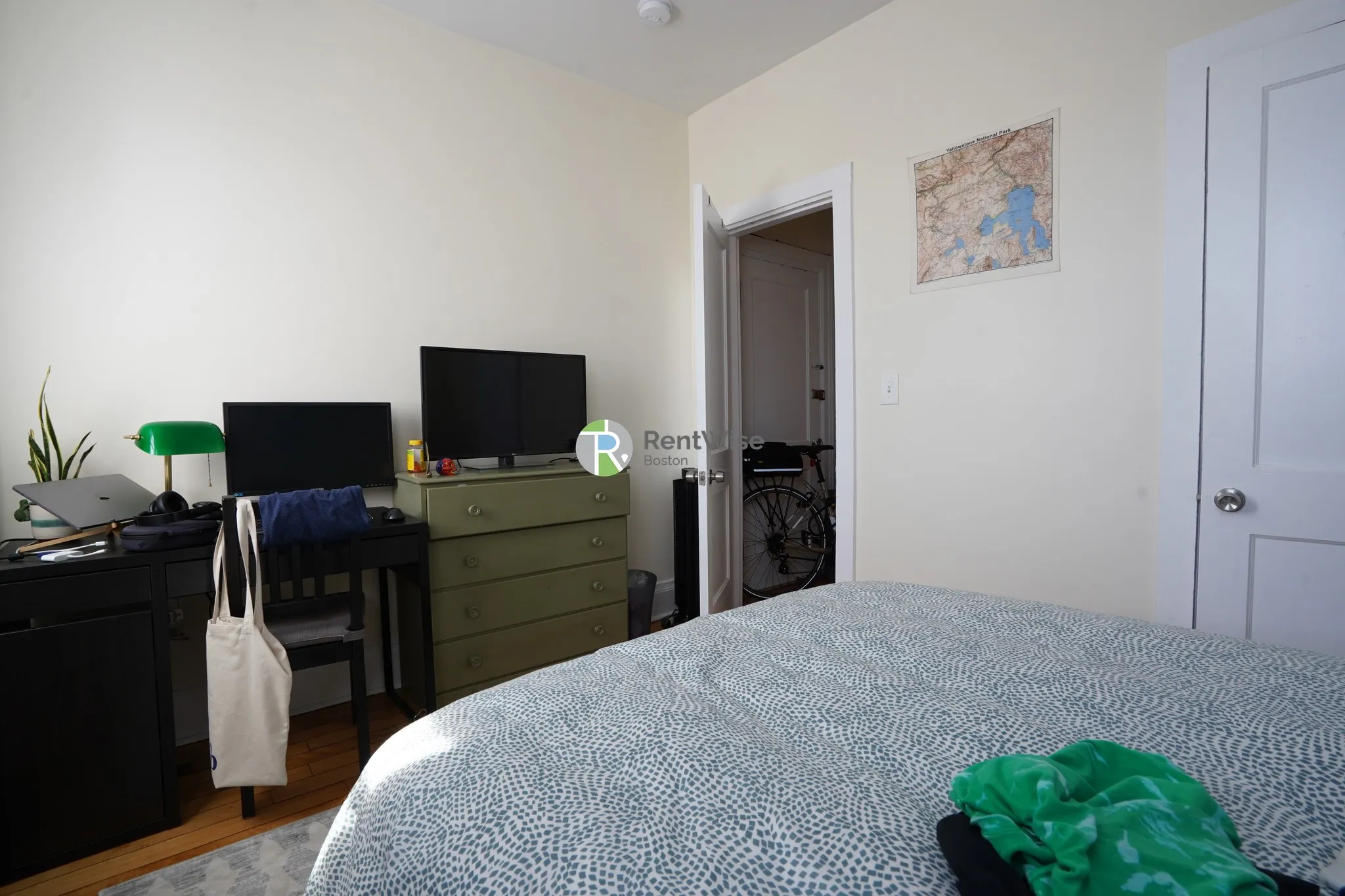 1216 Commonwealth Ave, Brighton