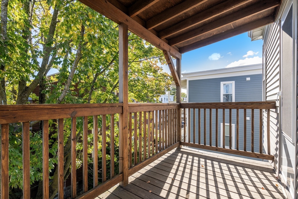 811 Somerville Ave, North Cambridge