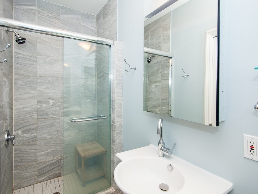 103 Beacon St, Back Bay