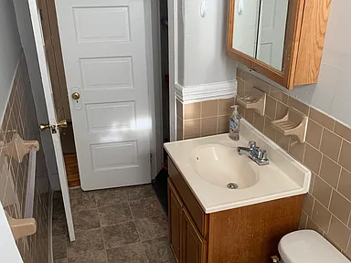 2 bed, 1 bath apartment for rent at 77 Empire St Unit 6, Allston — photo 10 of 12