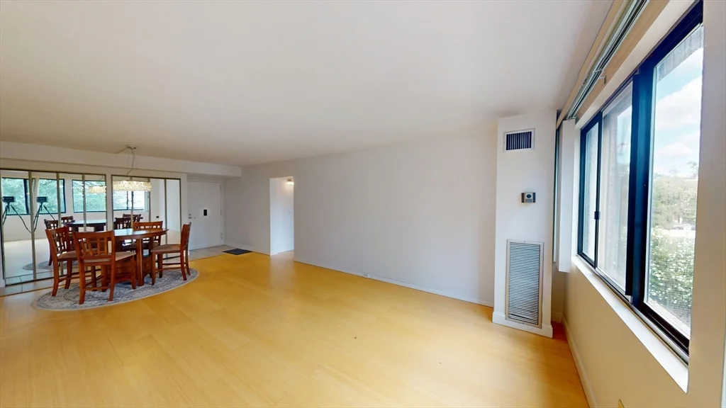 1731 Beacon St, Brookline