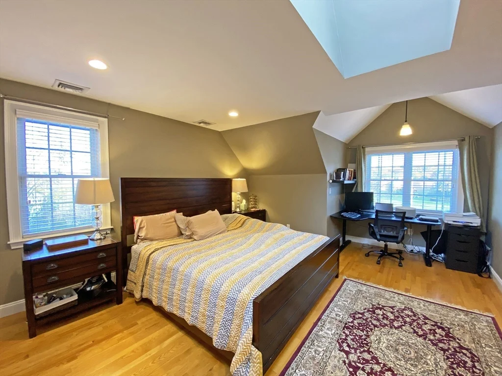 375 Lowell Ave, Newtonville