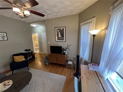 20 Ellington Rd, Powder House Square