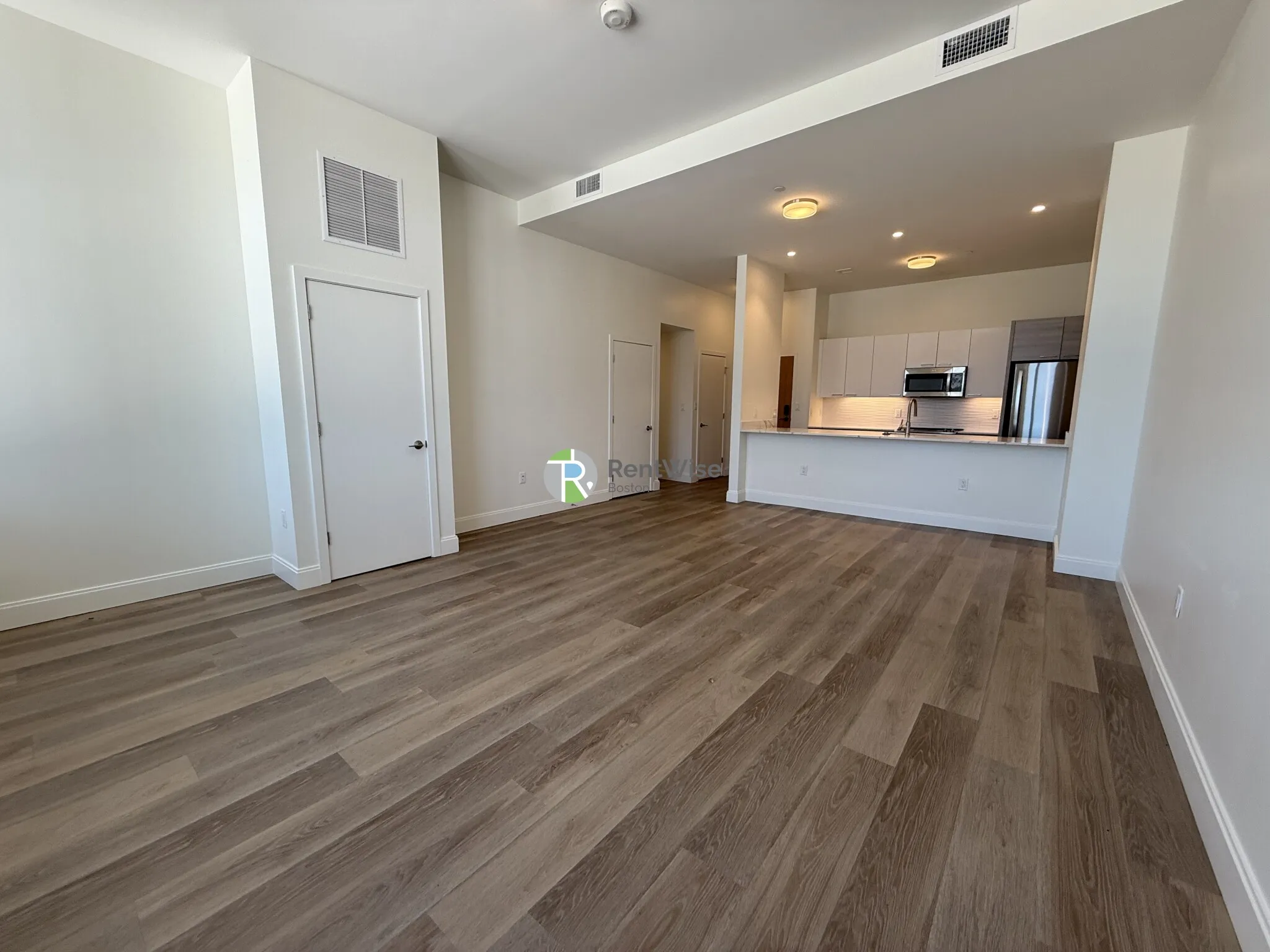 1079 Commonwealth Ave, Allston