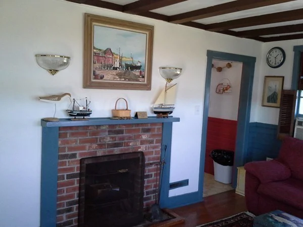 37 Cranberry Hwy, Orleans (village)